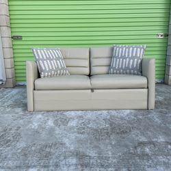 *Free Delivery* Sleeper Sofa Bed Couch 