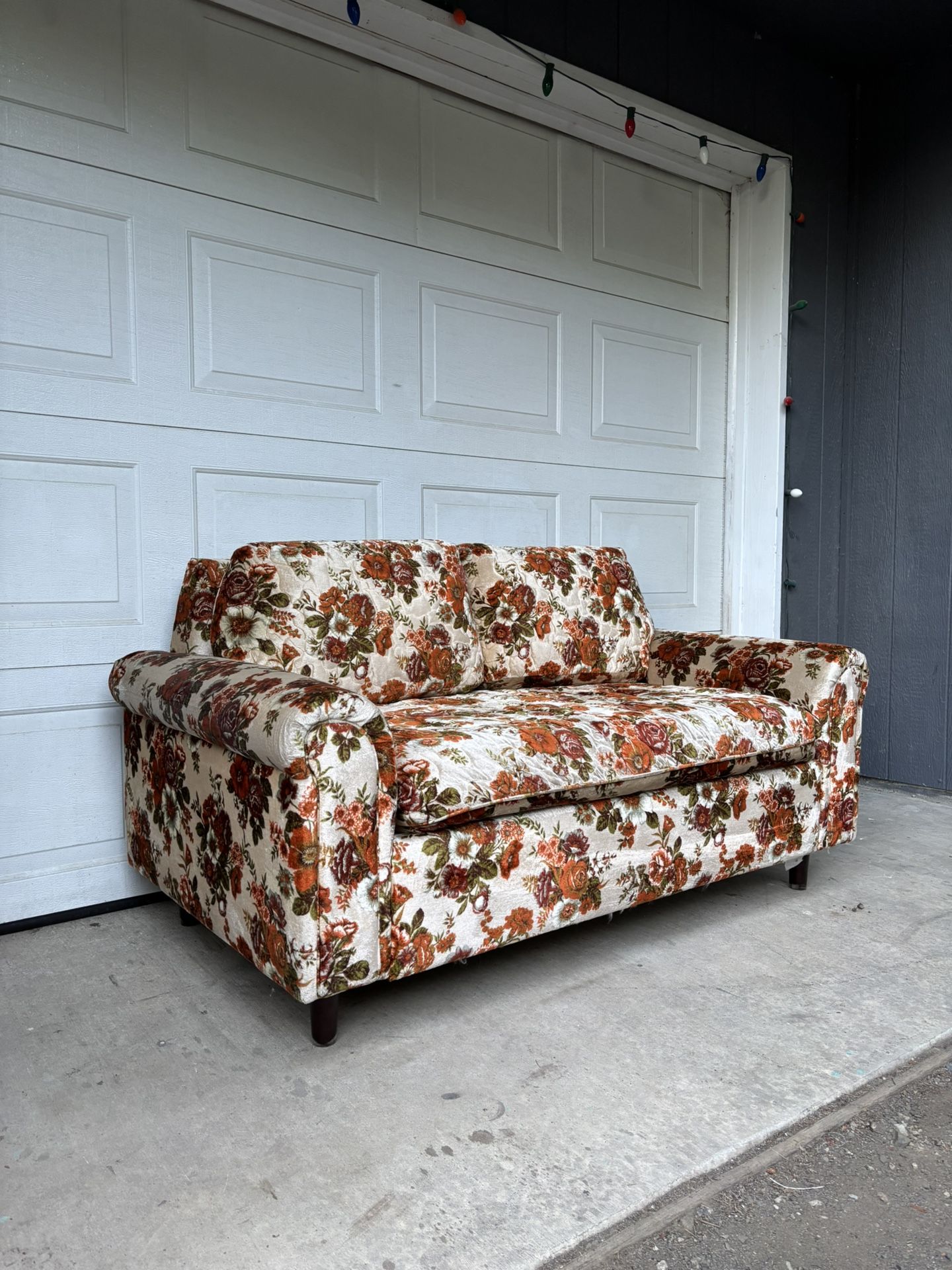 Vintage Groovy MCM 1970s Floral Pattern Loveseat •FREE DELIVERY•