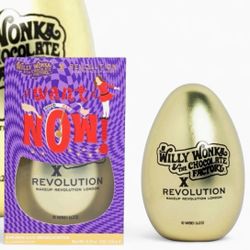 2 Makeup Revolution Willy Wonka Golden Egg Highlighter - Limited Edition