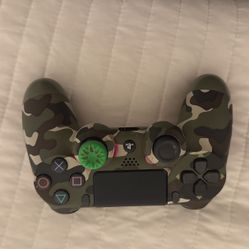 PS4 Controller