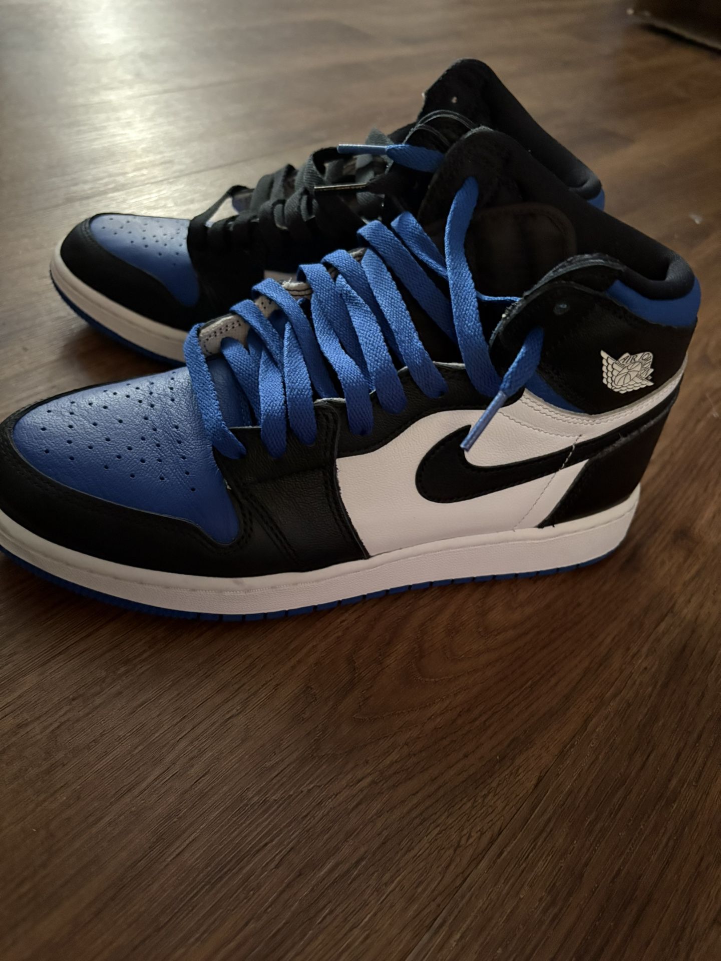 Air Jordan 1 Retro High OG 'Royal Toe'