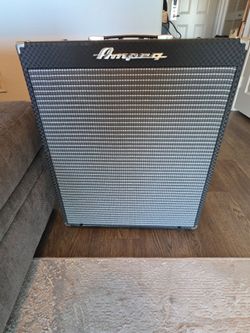 Ampeg RB-210 Bass Amp