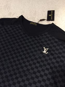 Louis Vuitton Black T-shirt for Sale in Salem, MA - OfferUp