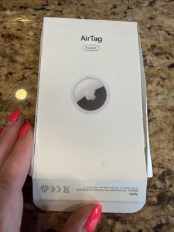 Apple AirTag 2 pack box.