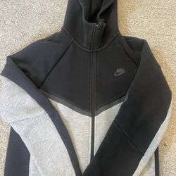 Nike tech Fleece hoodie