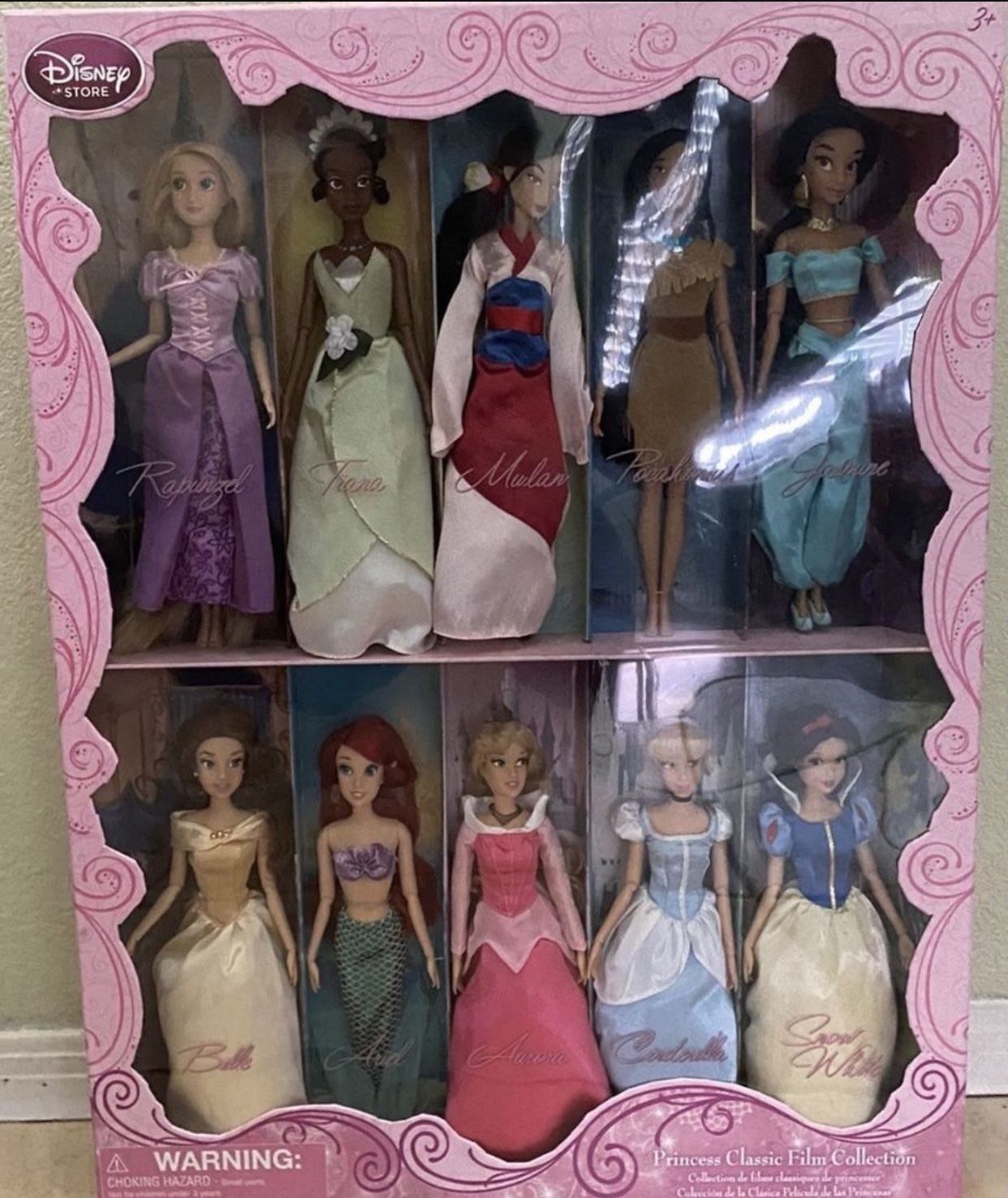 RARE AND NEW - 2012 Disney Princess 10 Dolls Classic Film Collection (Disney Store Exclusive)