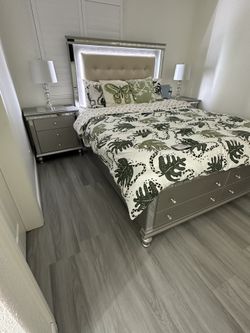 Bedroom Set New $800