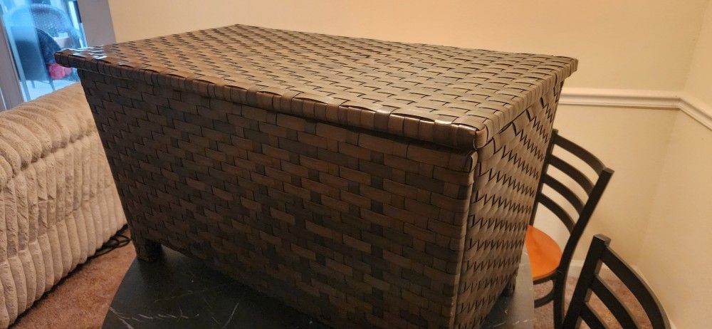 Wicker Basket/Storage Bin
