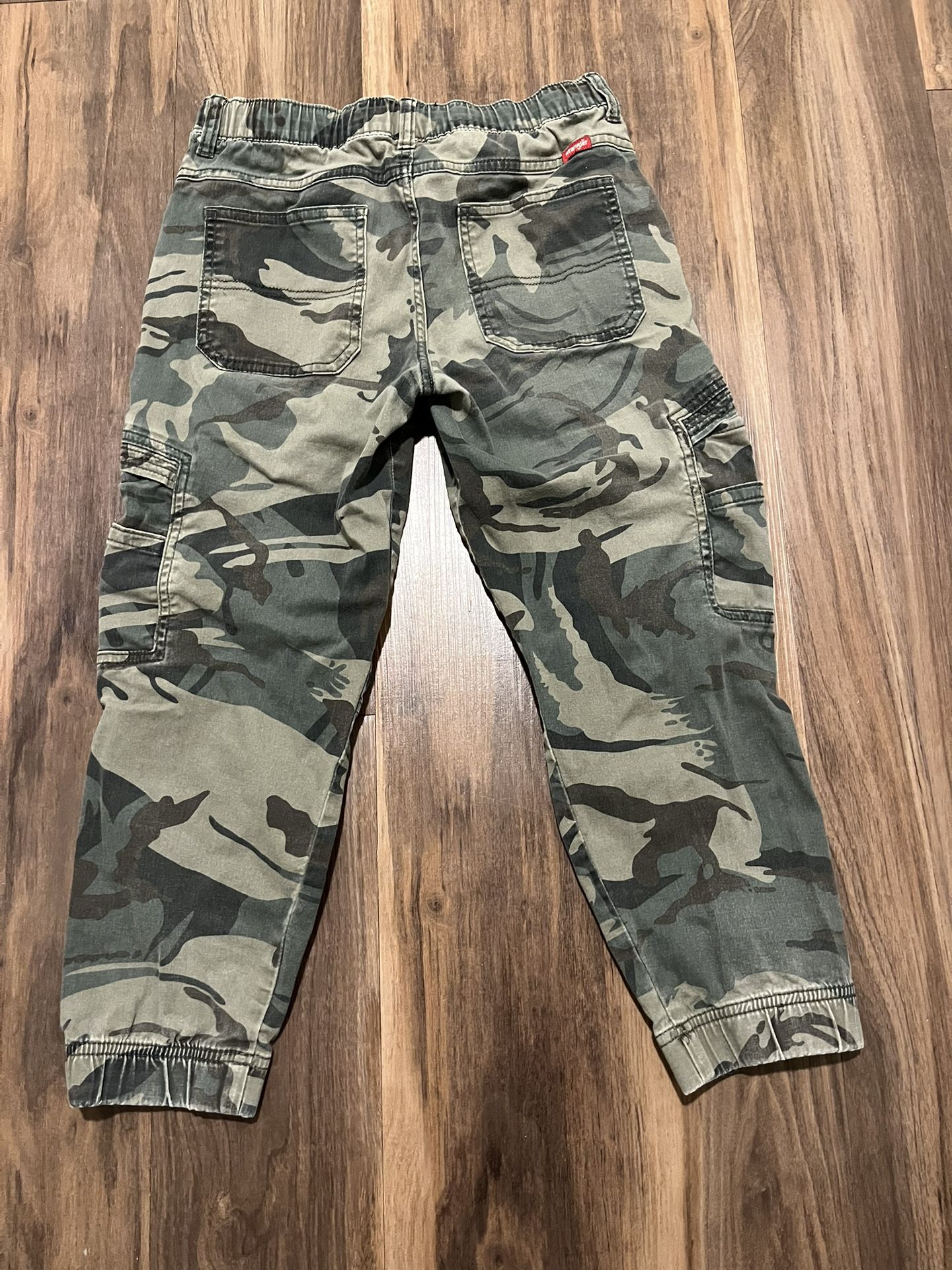 Wrangler Camo Pants 