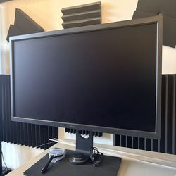 BenQ SW321C 32" 4K Professional Photo and Video Editing Monitor