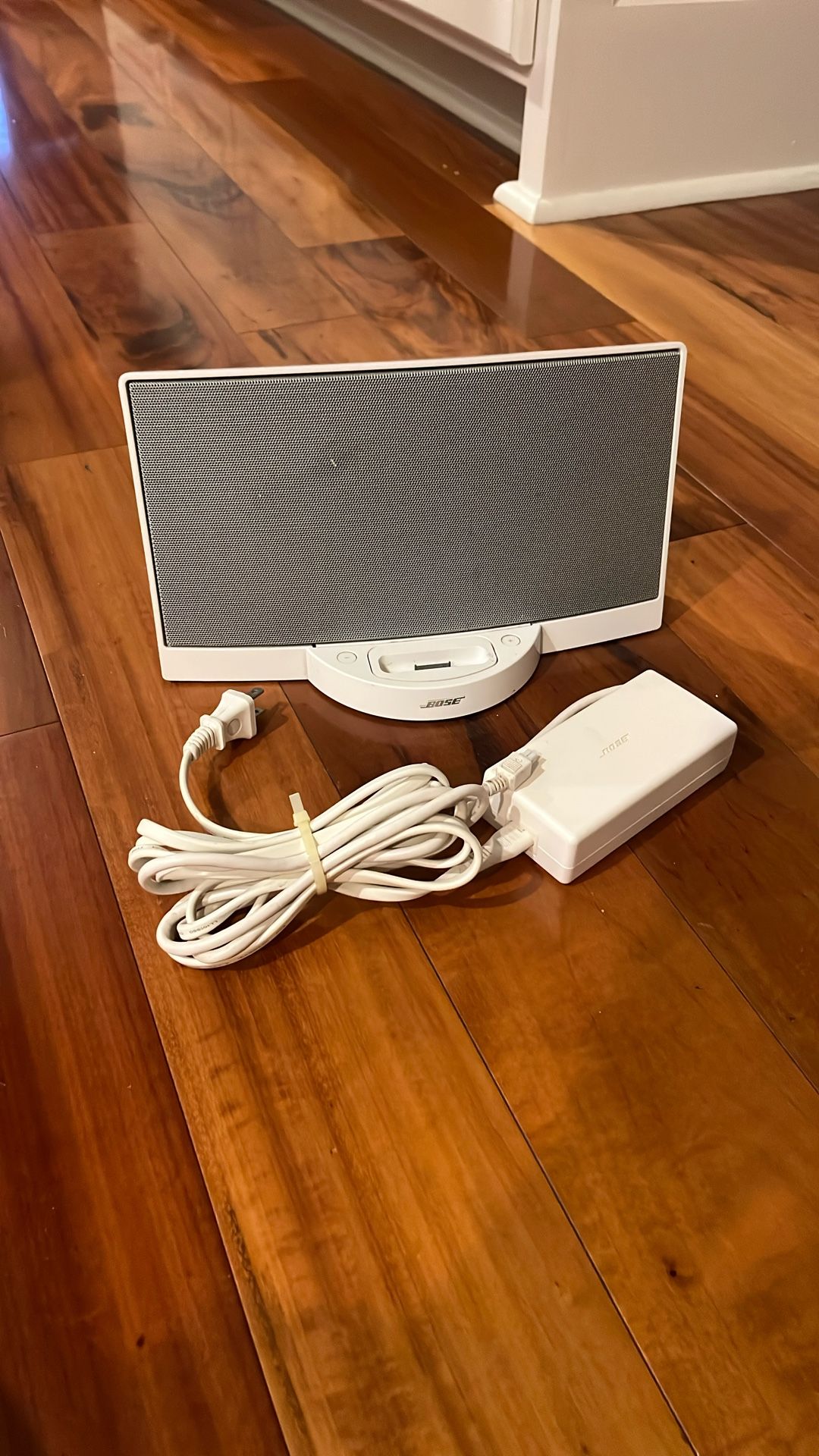 Bose Digital Sound Dock Music Station With AC Adapter