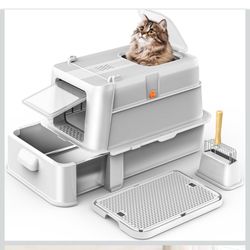 Enclosed stainless steel cat litter box with lid