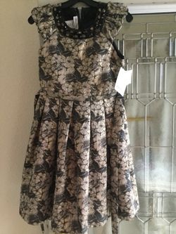 Girls dress