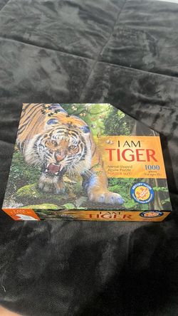 I Am Tiger 1000-Piece Animal-Shaped Jigsaw Puzzle