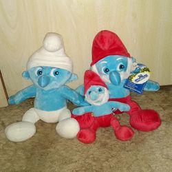 Highly Collectible Clumsy & Papa Smurf Build A Bear Trio!