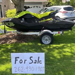 2023 Sea Soo Spark Trixx