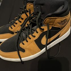 Jordan 1 Mid Desert Ochre