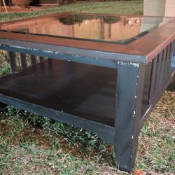 Solid Wood Farmhouse Style Coffee Table With Glass Top