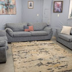 🛋️💥 Sofa, Love Seat And Seat💥 Free Delivery And Financing Available!