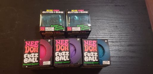 Needohs glitter ball, fuzzballs