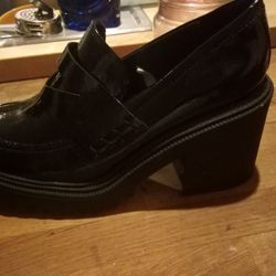 Size 10 Shiny  Chunky Loafers