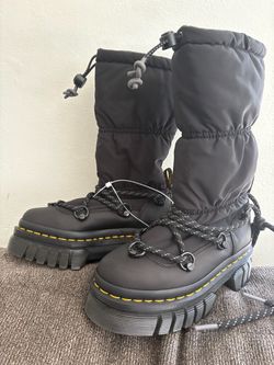 Doc marten boots