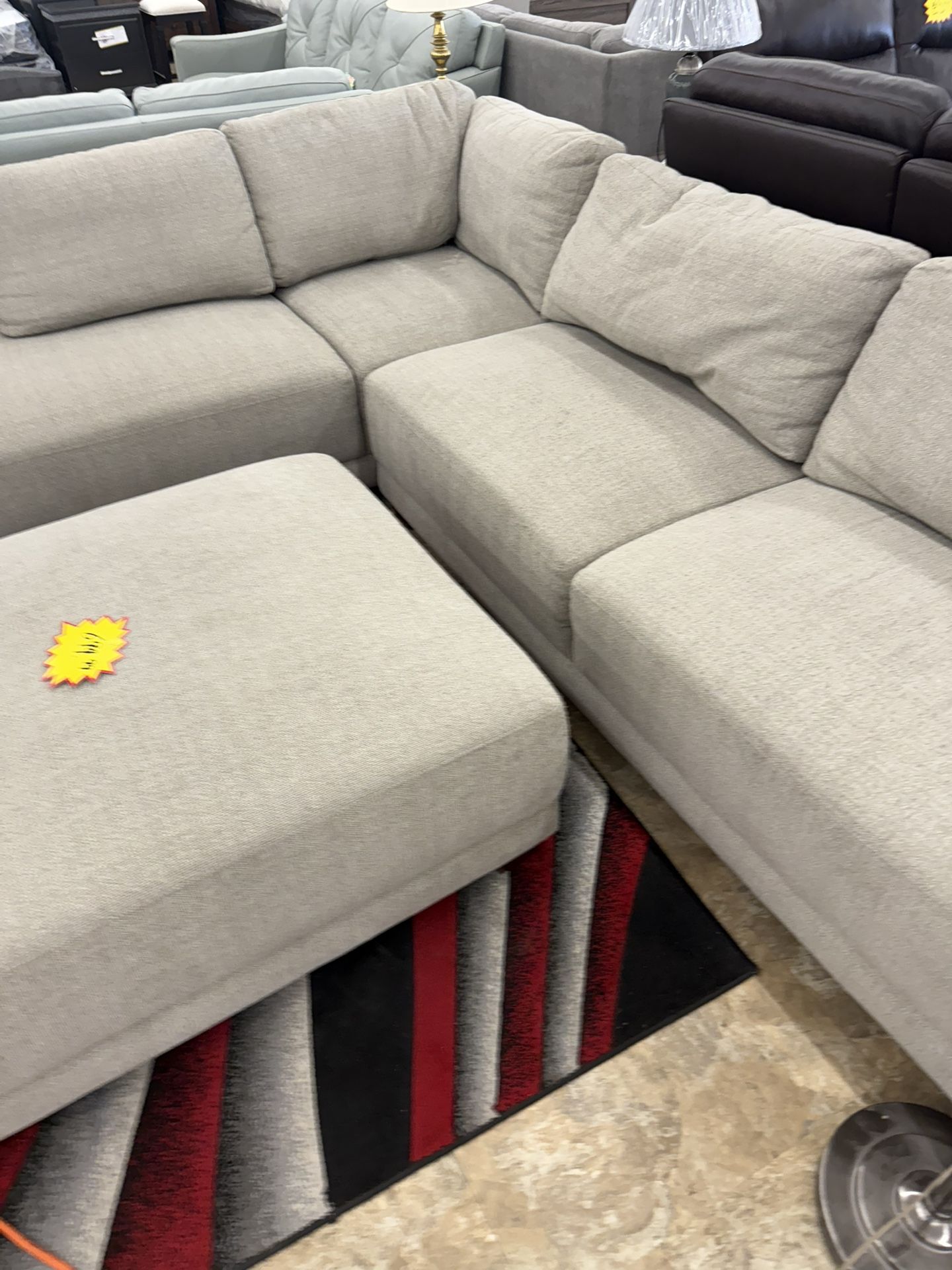 599 Sectional With Ottoman Floor