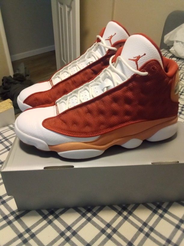 Jordan's 13 Size 13