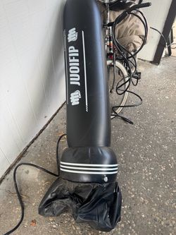 JUOIFIP Inflatable Freestanding Punching Bag