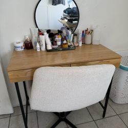 Vanity Mirror 