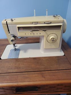 Singer Sewing Machine