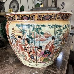 Chinese Porcelain Planter