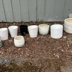 Ceramic plant pots