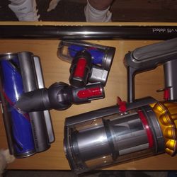 Dyson V15 Detect Stick Vacuum