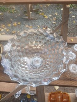 Crystal Punch Bowl With 16 Cups