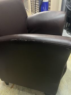 Accent chairs