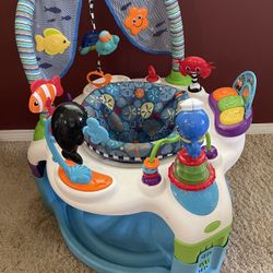 Activity Saucer /  jumper For Kids – Great Condition - Baby Einstein Rythym Of The Reef  ⸻  📝 Description:  Gently used Baby Einstein activity saucer