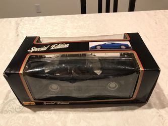 BMW 850i Black Special Edition model car