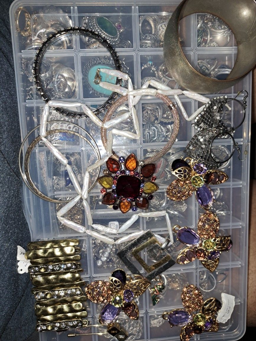 Vintage Jewelry