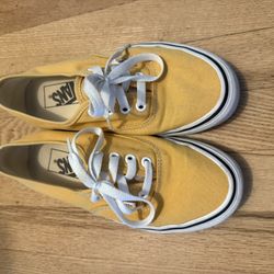 3 Pair of Vans