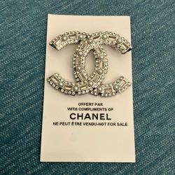 CC BROOCH