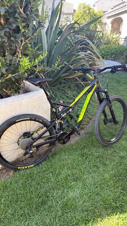 Specialized Stumpjumper Evo Comp Alloy Full Suspension Mountain Bike
