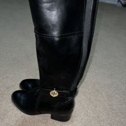 Women’s Tommy Hilfiger Boots Black 8.5