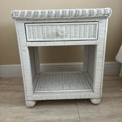 White Wicker Bedroom Set