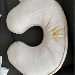 Boppy pillow