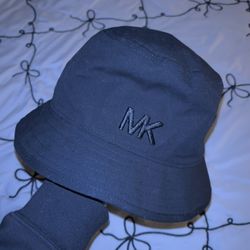 Michael Kors Bucket Hat