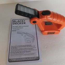 NEW BLACK & DECKER BDCF20 20 Volt Max Lithium LED Flashlight Work light  