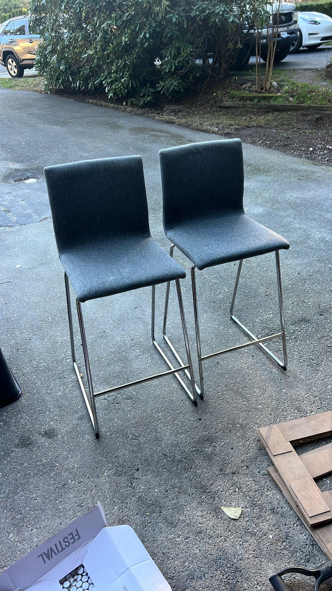 Free Counter Height Stools