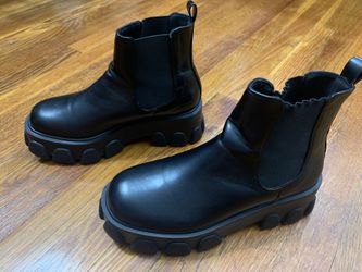 PrettyLittleThing Womens Chunky Sole Boots