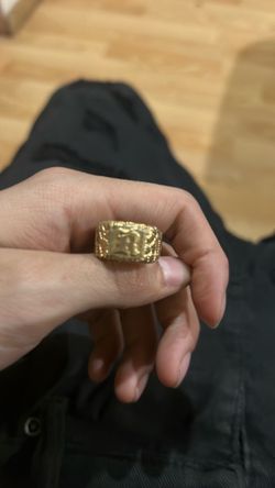 Gold ring